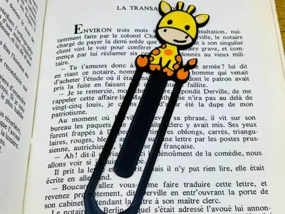 Cute Giraffe Bookmark